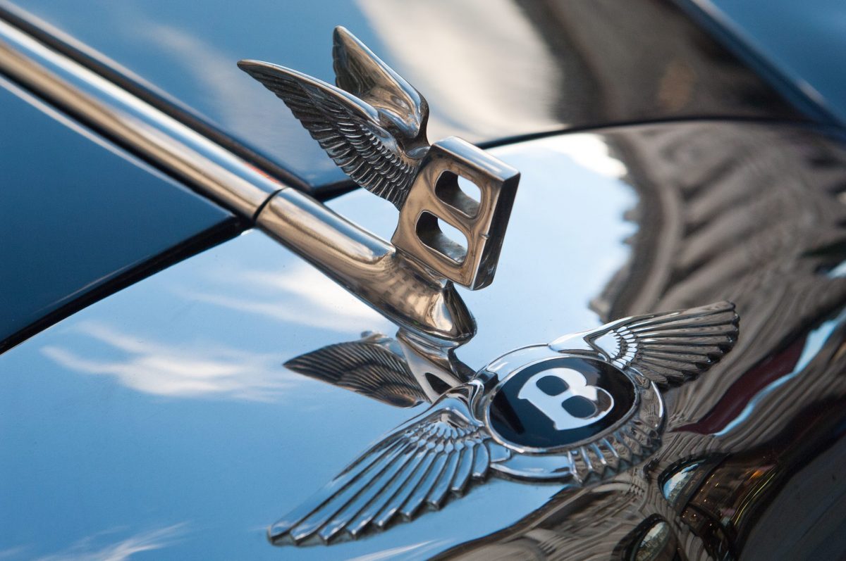 bently insignia on hood