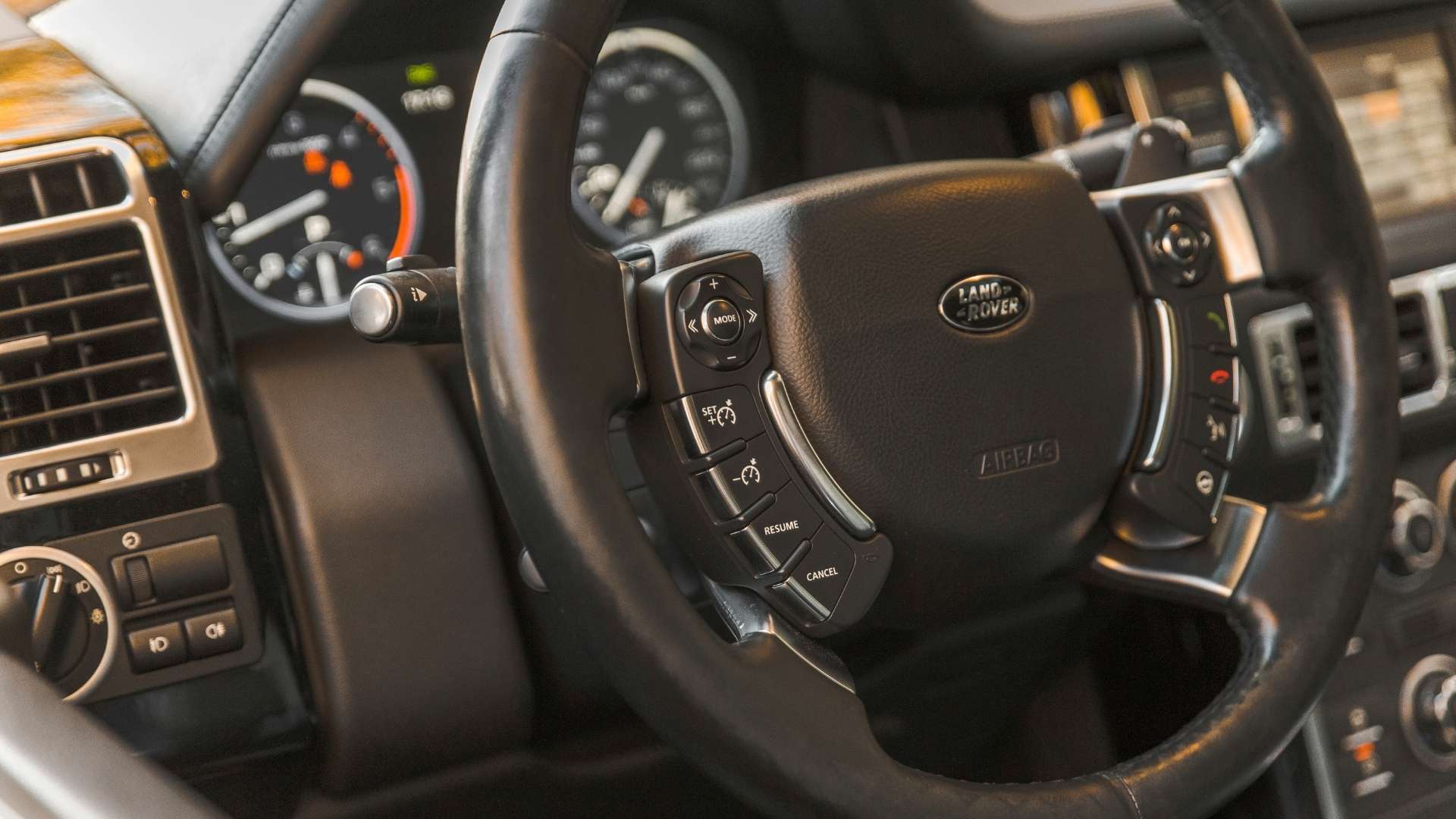 land rover steering wheel