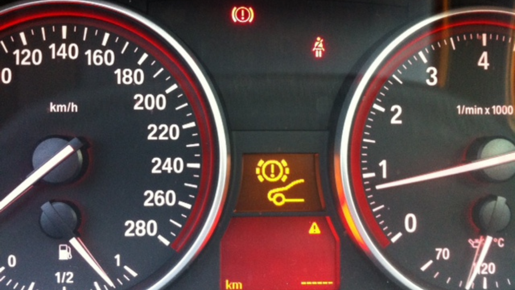 brake-pads-warning-lights